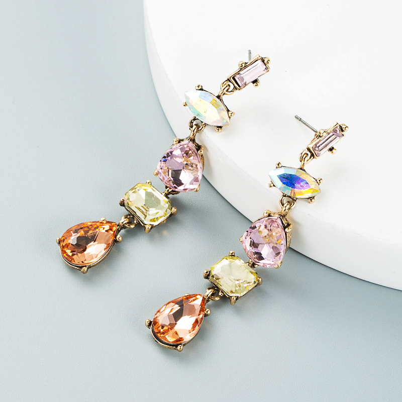 New Style Drop-shaped Glass Diamond Tassel Earrings Wholesale Nihaojewelry display picture 3