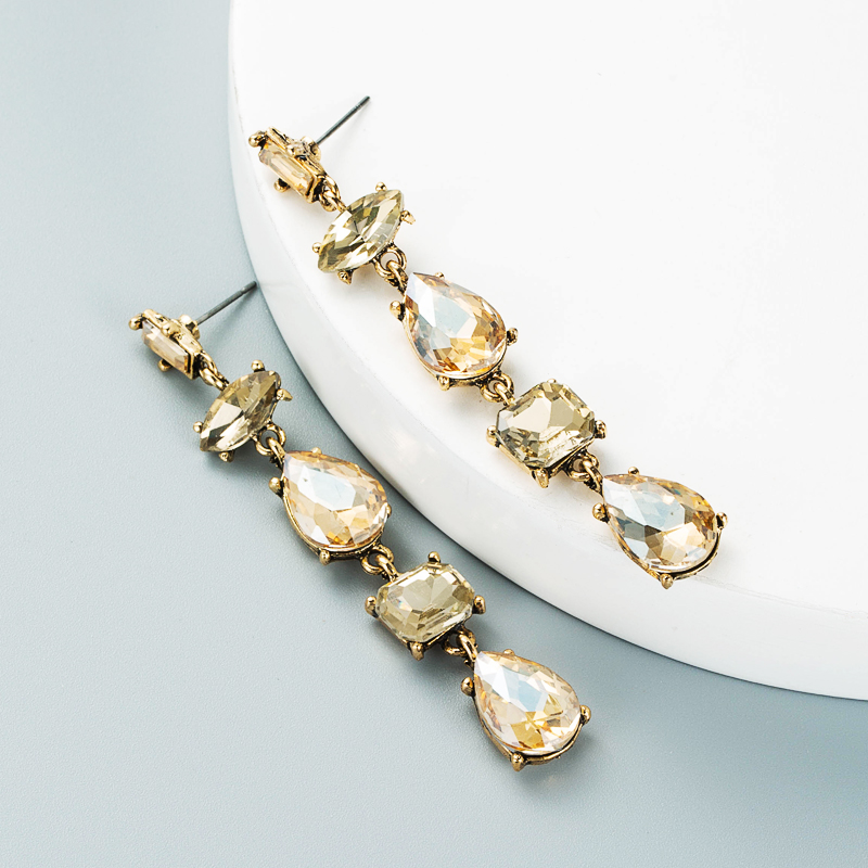New Style Drop-shaped Glass Diamond Tassel Earrings Wholesale Nihaojewelry display picture 4