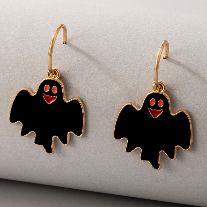 Halloween Black Bat Earrings Wholesale Nihaojewelry display picture 5