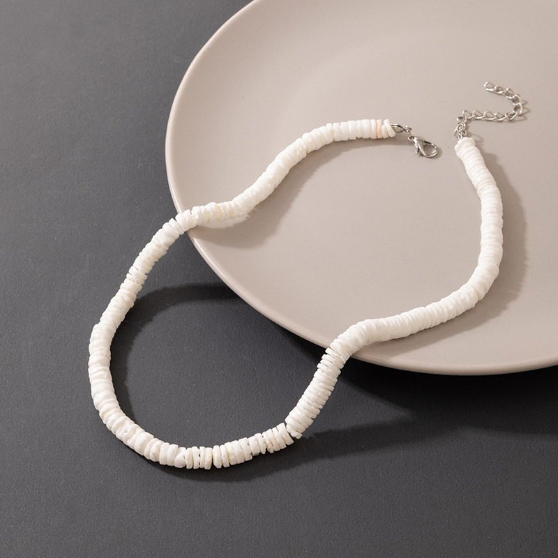 Bohemian Cylindrical Crushed Stone White Necklace Wholesale Nihaojewelry display picture 3