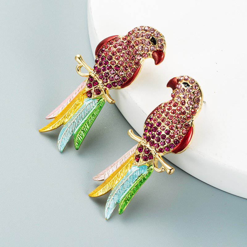 Korean Rhinestone Diamond-studded Parakeet Earrings Wholesale Nihaojewelry display picture 4