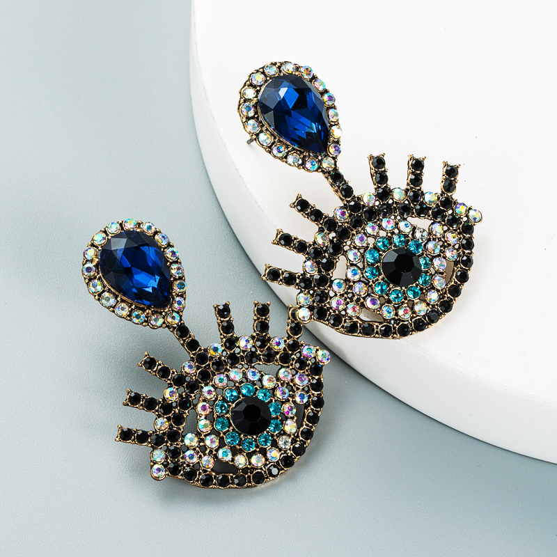 Retro Diamond-studded Devil's Eye Earrings Wholesale Nihaojewelry display picture 3