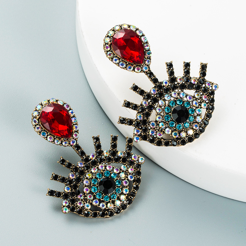 Retro Diamond-studded Devil's Eye Earrings Wholesale Nihaojewelry display picture 10