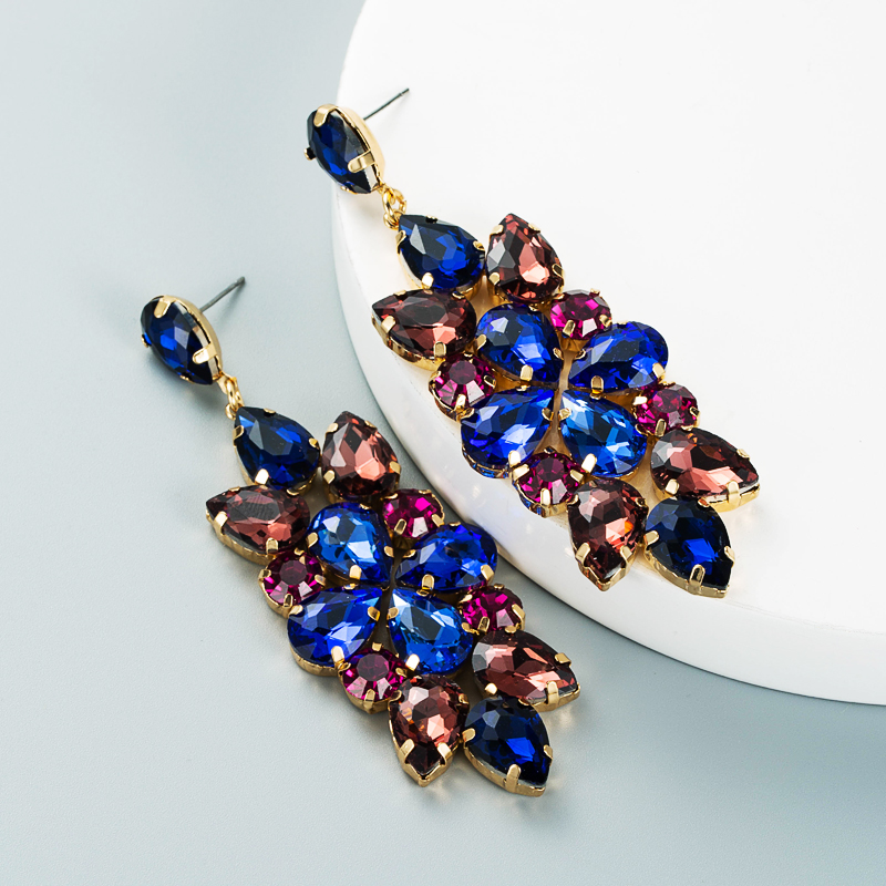 Retro Full Diamond Color Rhinestone Glass Diamond Flower Earrings Wholesale Nihaojewelry display picture 3