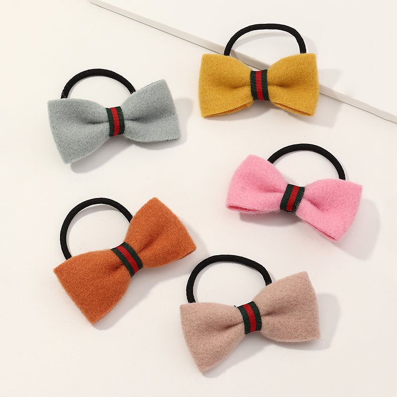 Korean Cute Knotted Bow Yarn Color Hair Tie Wholesale Nihaojewelry display picture 3