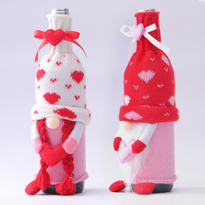 Valentine's Day Decorative Red Wine Cover Faceless Doll Heart Wine Bottle Cover display picture 1