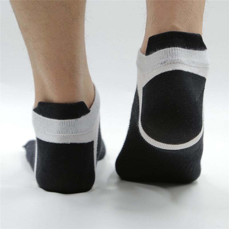 Four Seasons Short-tube Sports Split-toe Socks Breathable Mesh Cotton Socks Five-finger Socks Men&#39;s Socks display picture 3