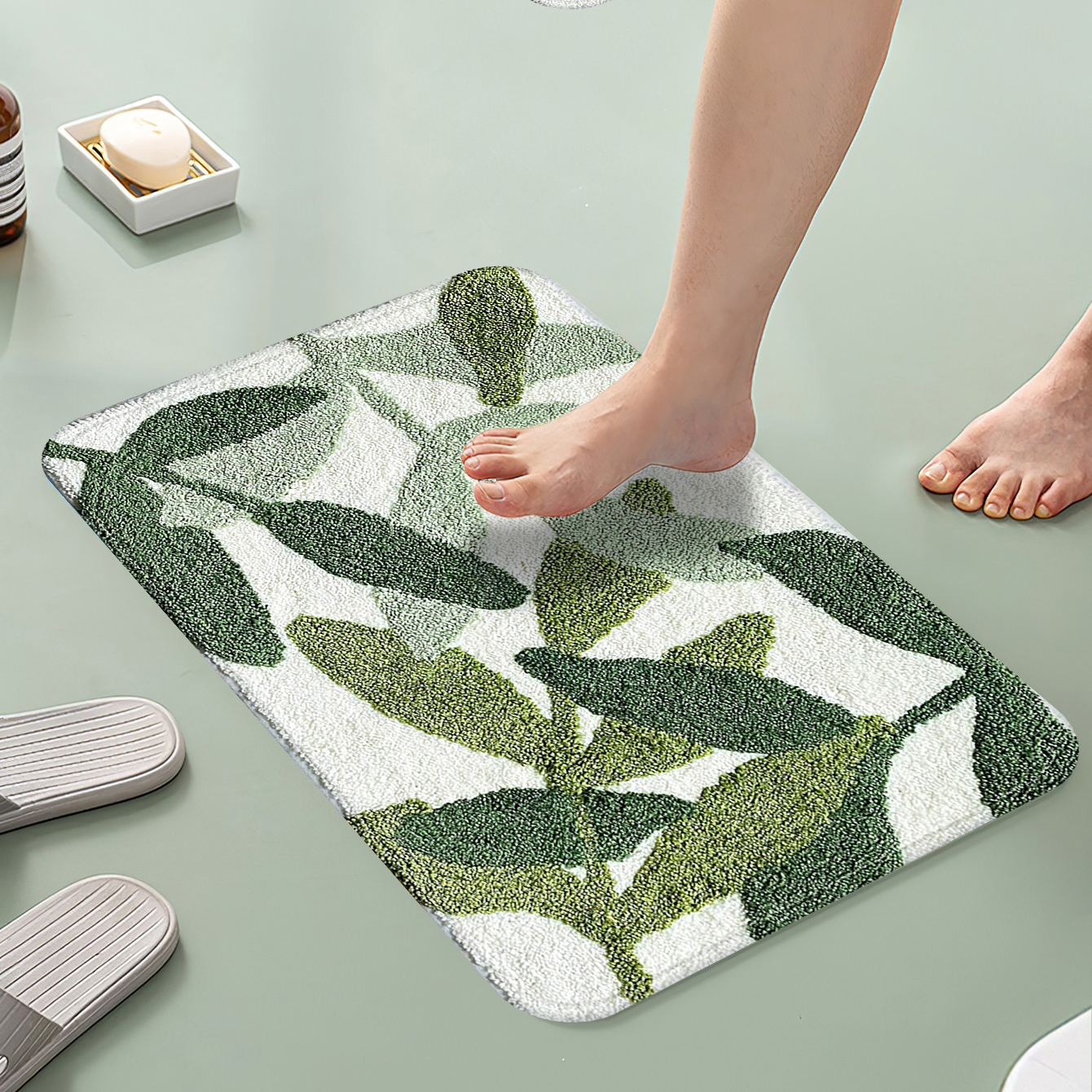 Wholesale Green Leaf Absorbent Non-slip Bath Mat 40*60cm display picture 4