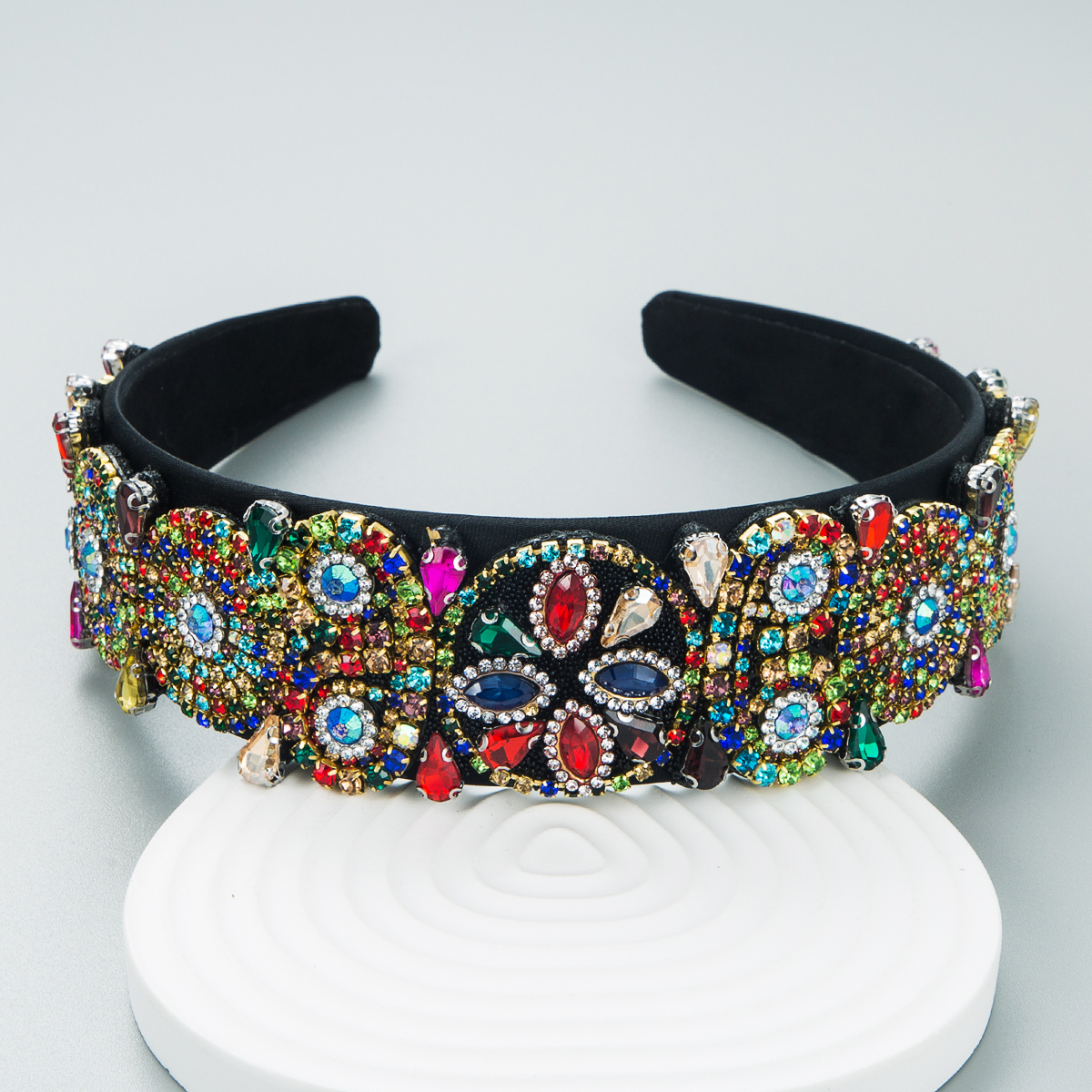 Vintage Ornate Jeweled Fabric Wide Headband display picture 3