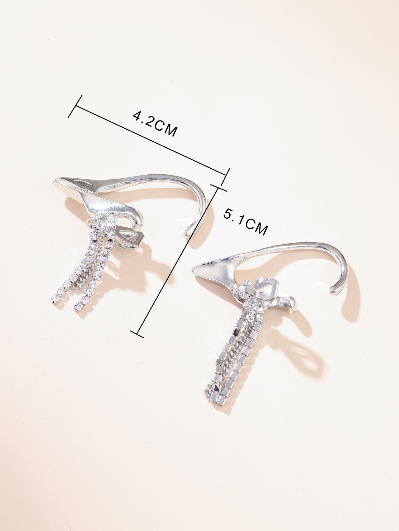 European And American Fashion Chain Ear Bone Clip Geometric Cochlea Ear Clip Jewelry display picture 4