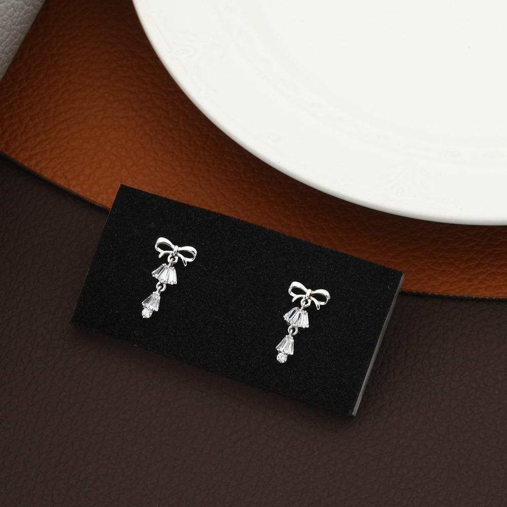 Light Luxury Niche Copper Zircon Bows Drop Earrings display picture 1