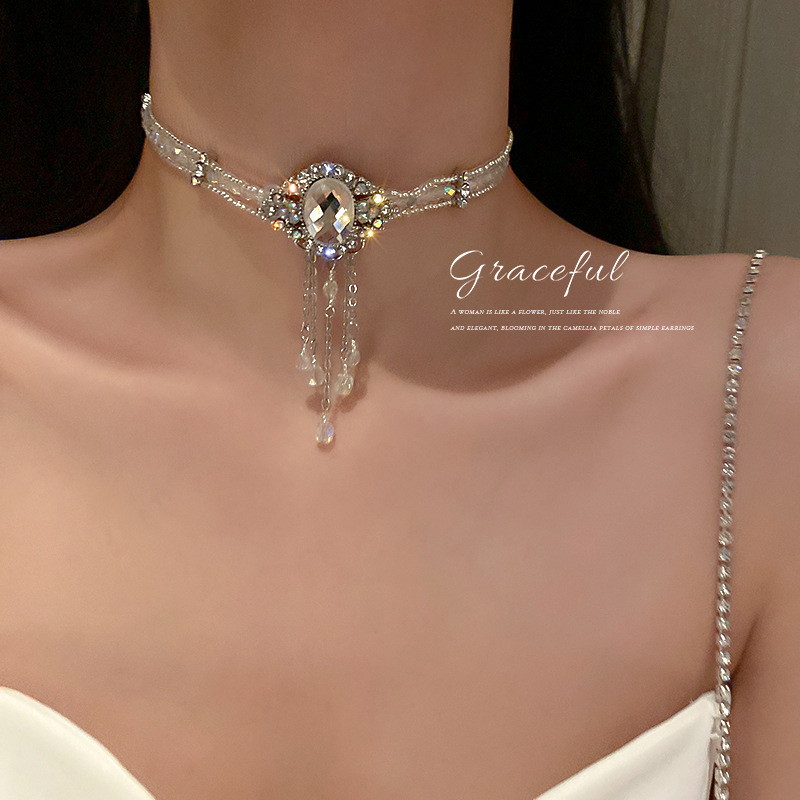 Mode Übertriebene Halskette Mit Diamanten Und Kristall-reis-perlen-halskette display picture 1
