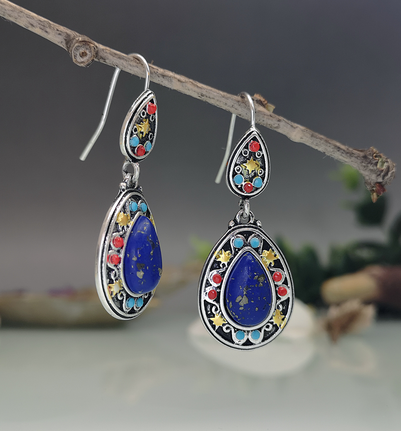 European And American Retro Color Separation Blue Gold Natural Stone Earrings Wholesale display picture 4