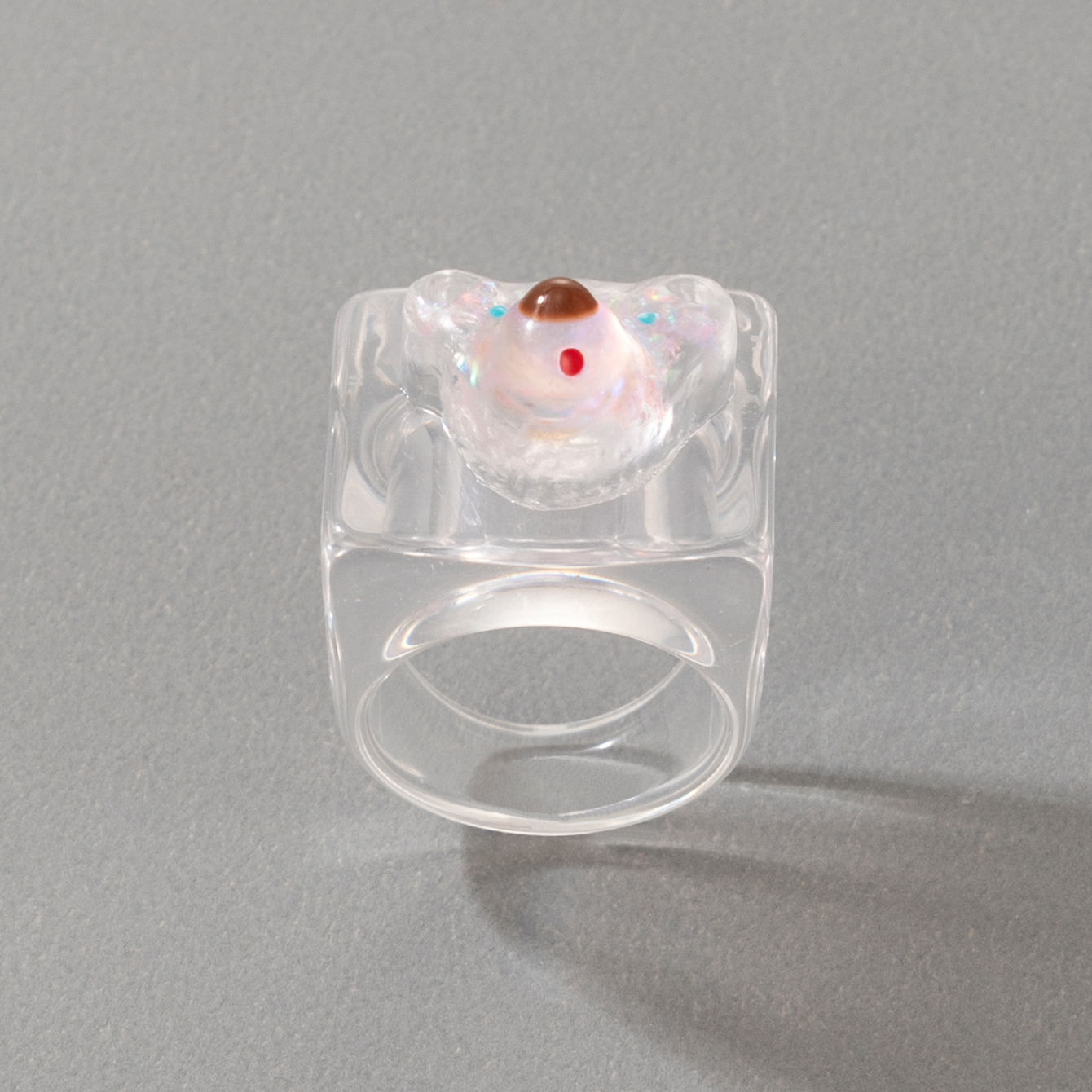 European And American Cute Animal Pink Resin Single Ring Acrylic Bear Ring display picture 2