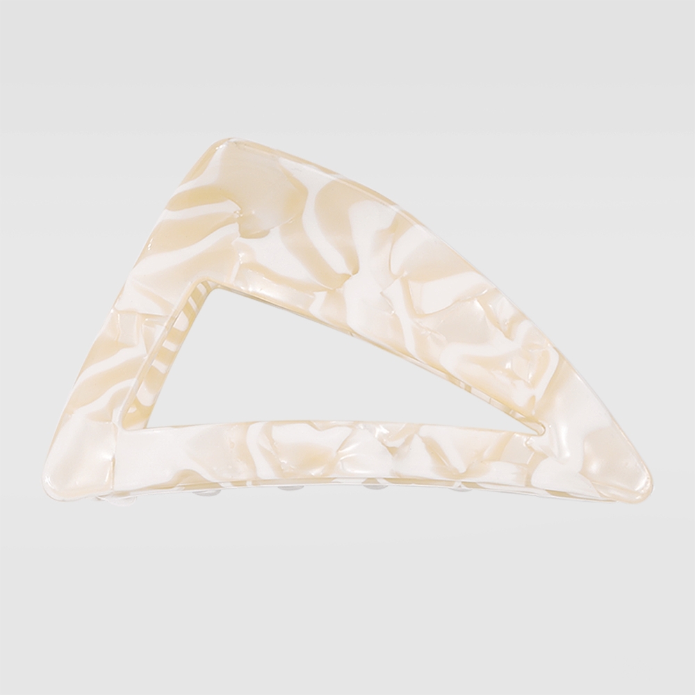 Beige Leopard Triangle Personalized Retro Triangle Resin Hair Clip display picture 2