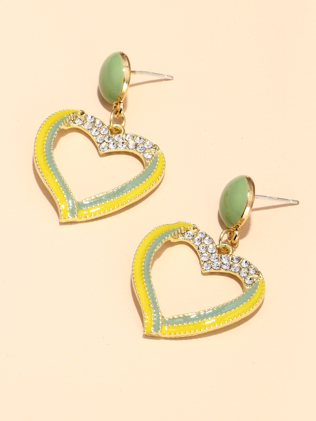 Retro Heart Dripping Oil Rhinestones Heart Earrings Jewelry display picture 1
