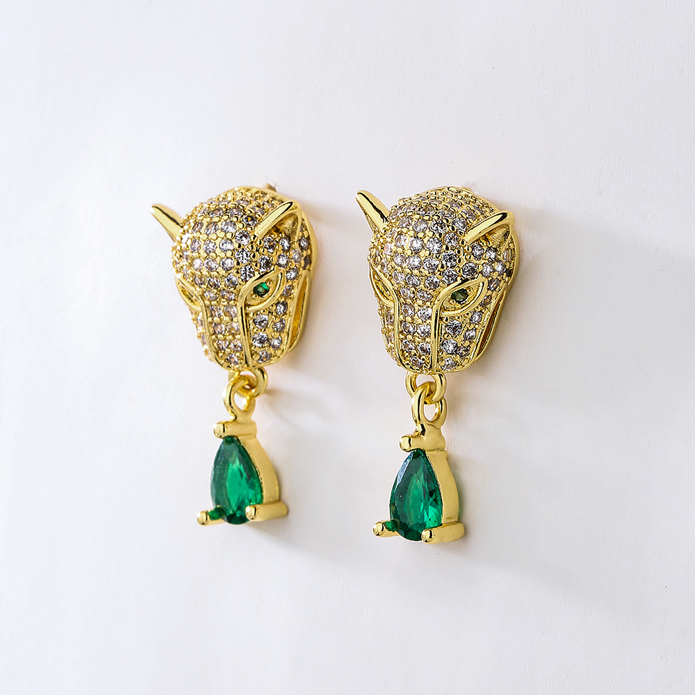Fashion Bee Lizard Butterfly Copper Gold Plated Zircon Ear Studs 1 Pair display picture 4