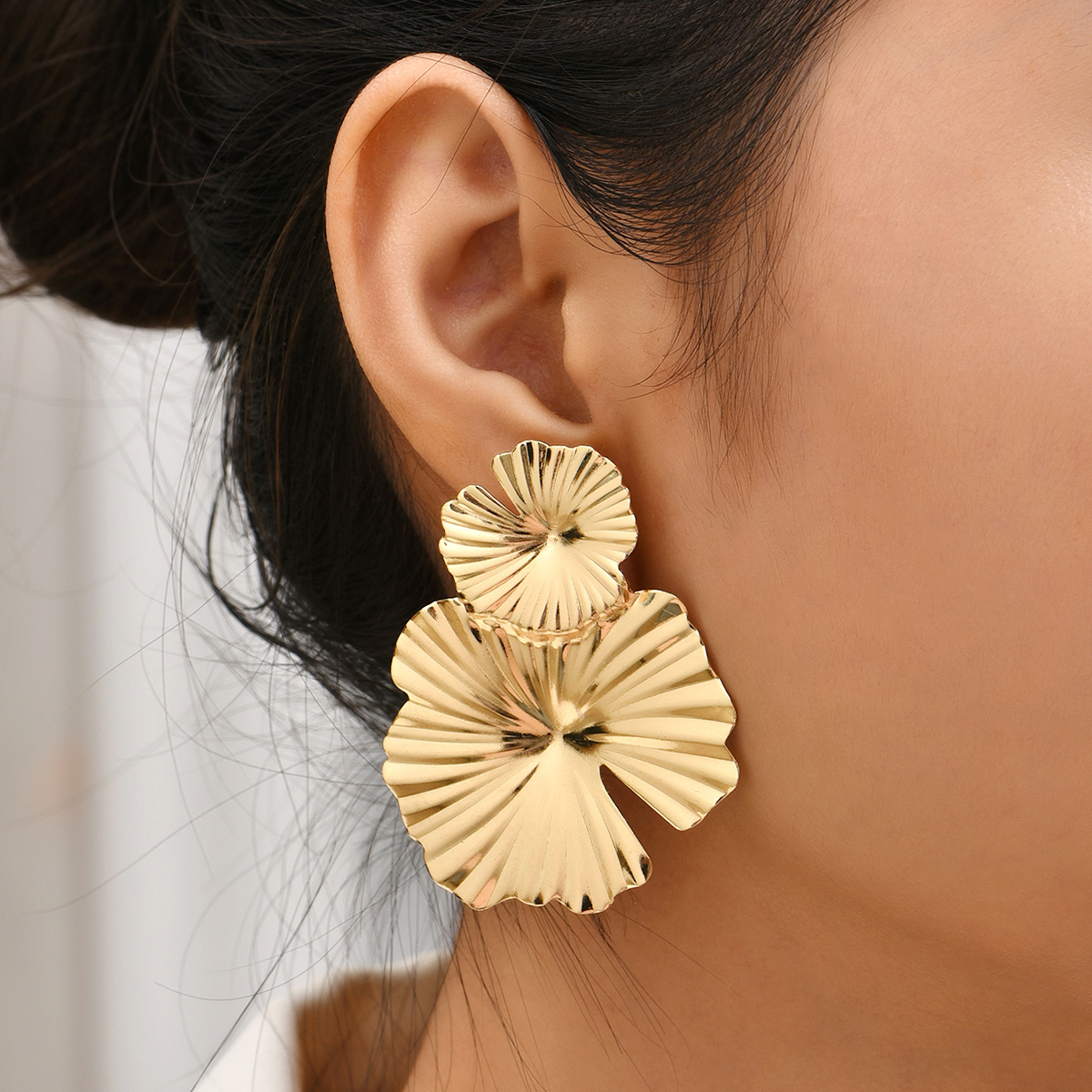 Fashion Flower Alloy Plating Women's Drop Earrings 1 Pair display picture 4
