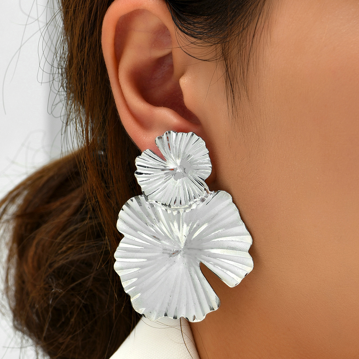 Fashion Flower Alloy Plating Women's Drop Earrings 1 Pair display picture 7