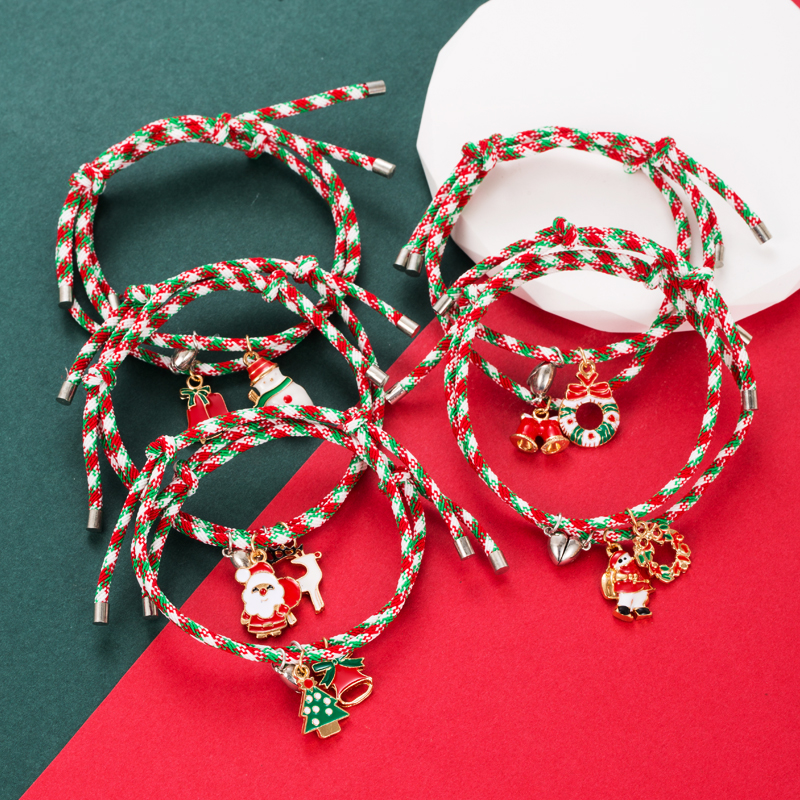 Fashion Christmas Tree Santa Claus Christmas Socks Alloy Enamel Braid Christmas Unisex Bracelets display picture 2