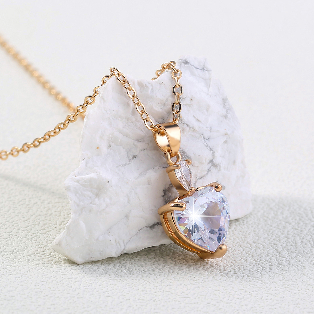 Simple Style Water Droplets Heart Shape Copper Inlay Zircon Pendant Necklace 1 Piece display picture 5