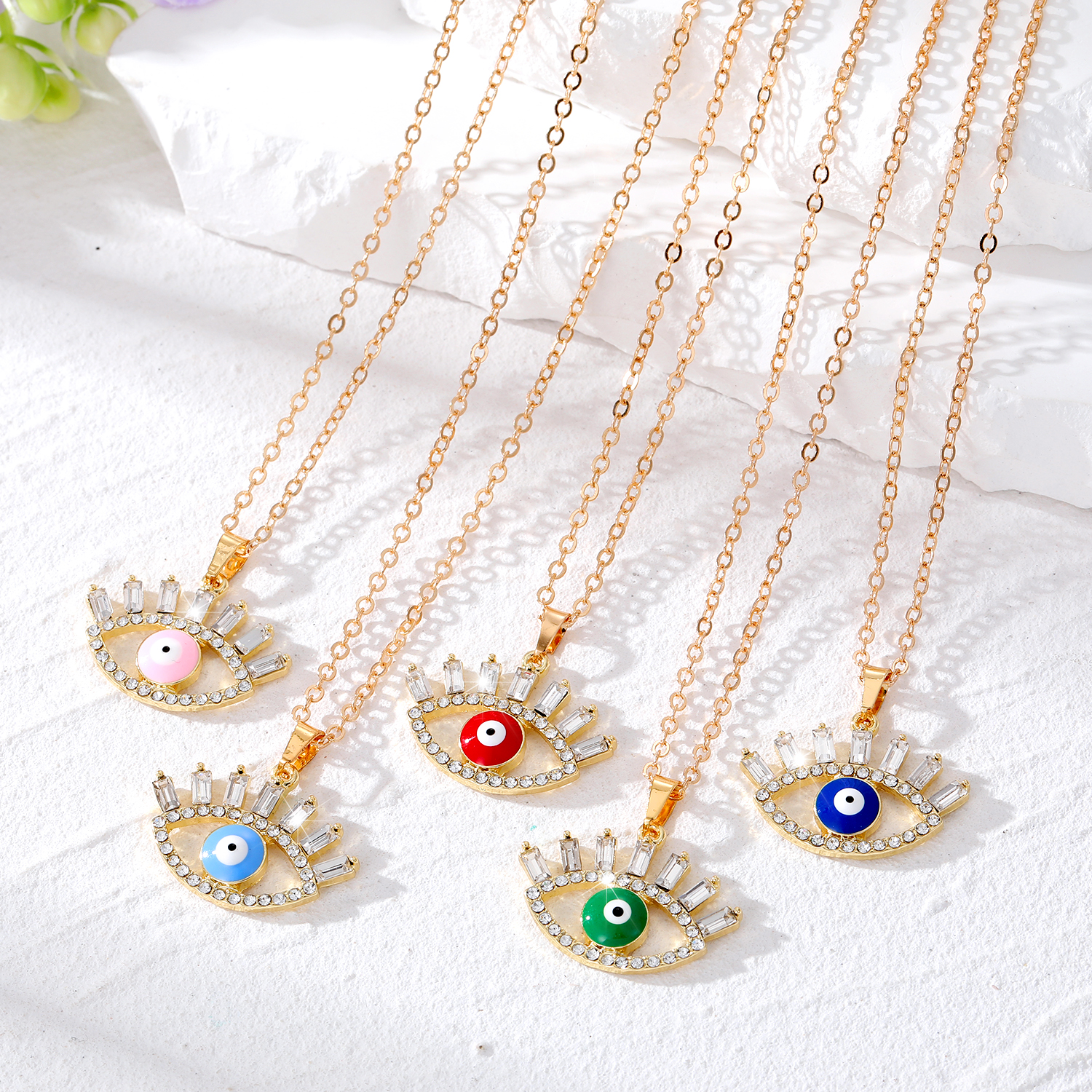 Fashion Devil's Eye Alloy Plating Artificial Diamond Zircon Women's Pendant Necklace display picture 5