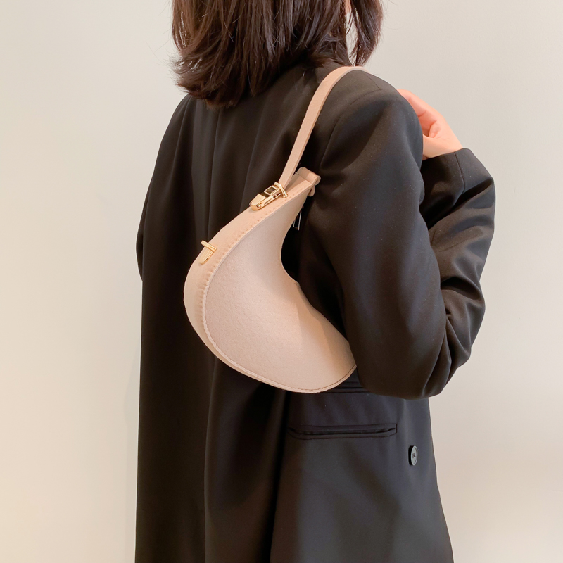 Women's All Seasons Canvas Solid Color Fashion Dumpling Shape Zipper Underarm Bag display picture 12