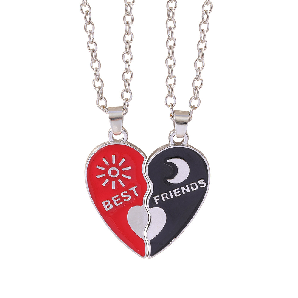 Fashion Sun Moon Heart Shape Alloy Enamel Couple Pendant Necklace 2 Piece Set display picture 3