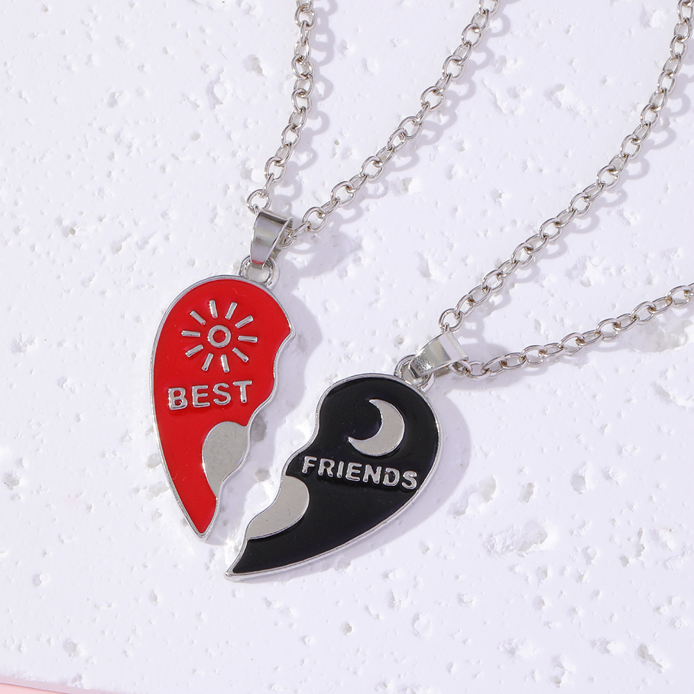 Fashion Sun Moon Heart Shape Alloy Enamel Couple Pendant Necklace 2 Piece Set display picture 7
