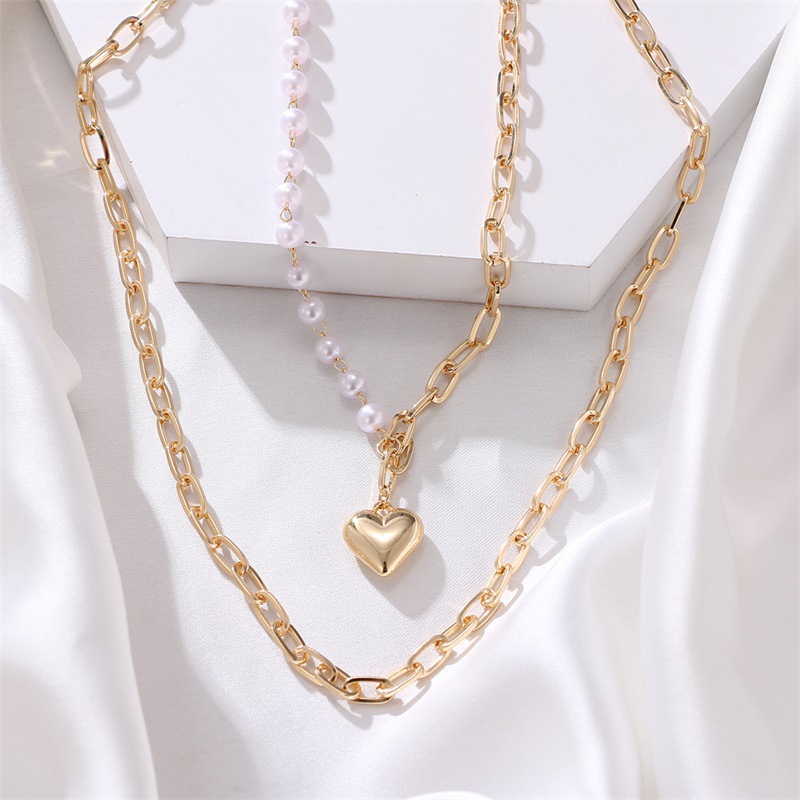 Elegant Heart Shape Imitation Pearl Alloy Women's Necklace 1 Piece display picture 3