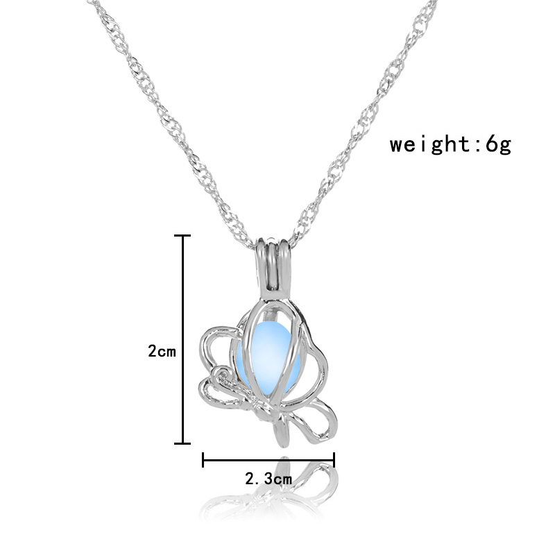 Fashion Cross Heart Shape Alloy Luminous Alloy Unisex Pendant Necklace 1 Piece display picture 2