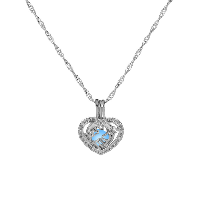 Fashion Heart Shape Alloy Luminous Unisex Pendant Necklace 1 Piece display picture 3