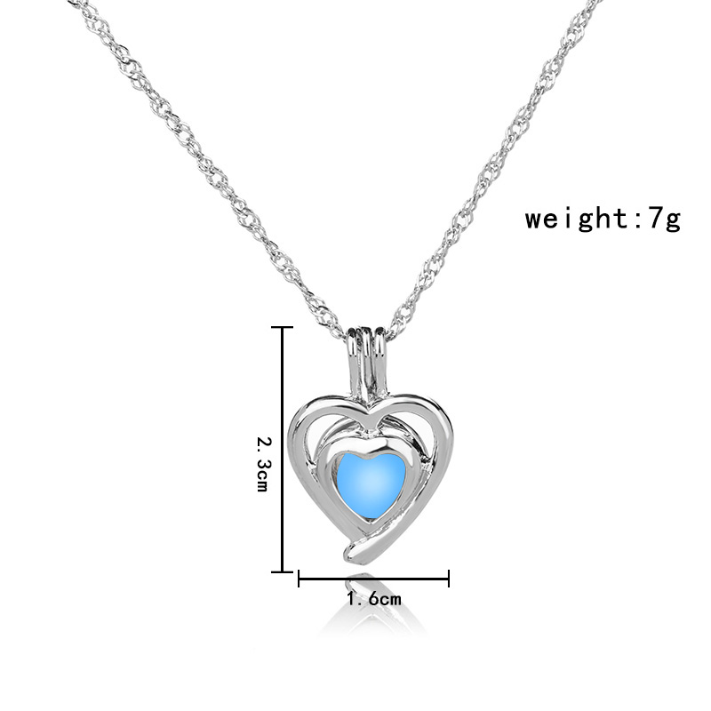 Fashion Heart Shape Alloy Luminous Unisex Pendant Necklace 1 Piece display picture 9