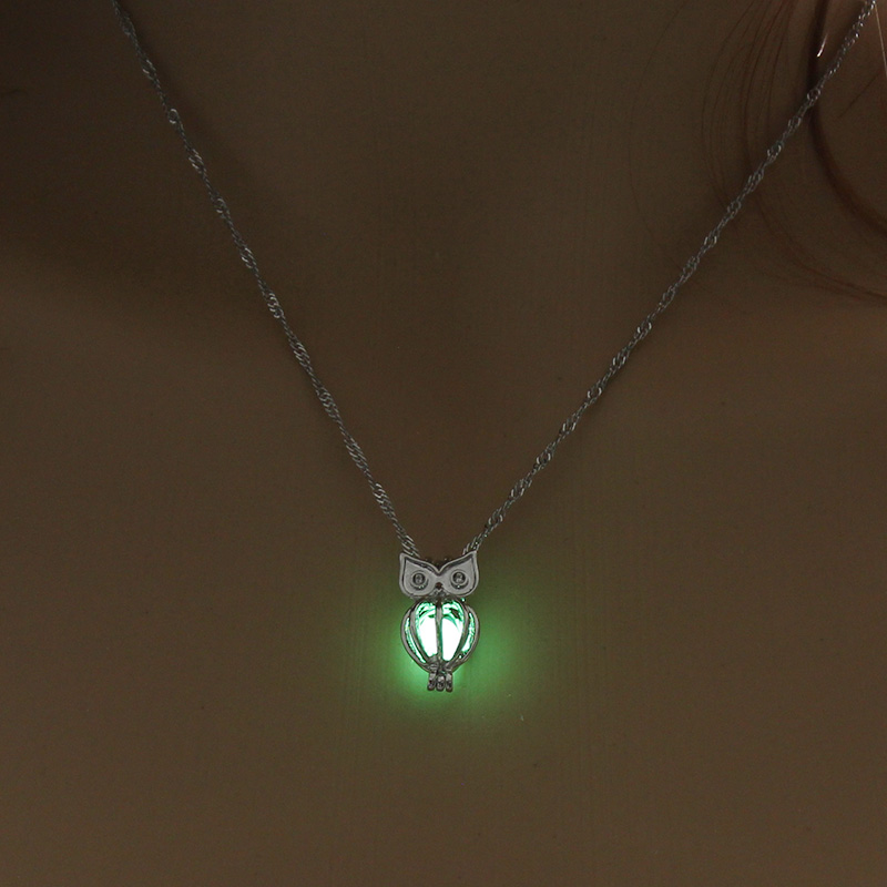 Fashion Heart Shape Alloy Luminous Unisex Pendant Necklace 1 Piece display picture 22