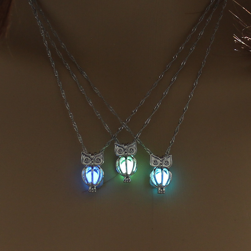Fashion Heart Shape Alloy Luminous Unisex Pendant Necklace 1 Piece display picture 23