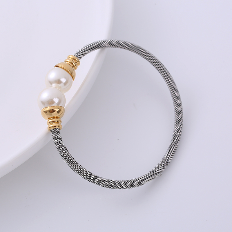 Fashion Round Stainless Steel Pearl Artificial Pearls Bangle 1 Piece display picture 4