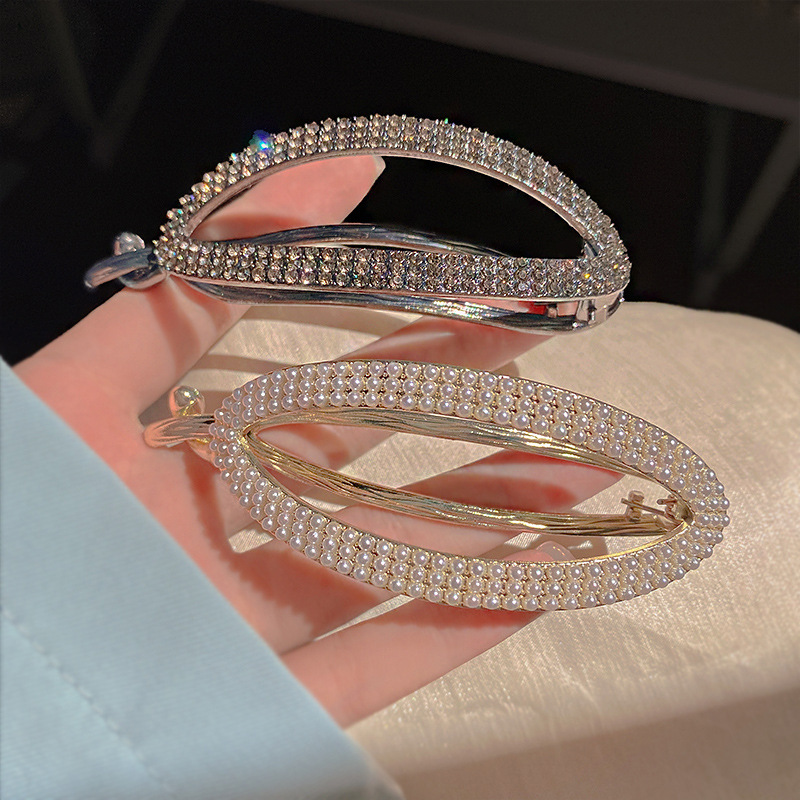 Einfacher Stil Geometrisch Legierung Dreidimensional Künstliche Perlen Haarklammer 1 Stück display picture 6