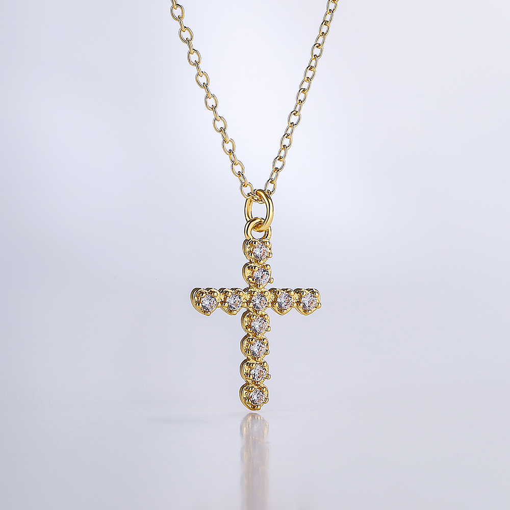 Fashion Cross Copper Gold Plated Zircon Pendant Necklace 1 Piece display picture 1