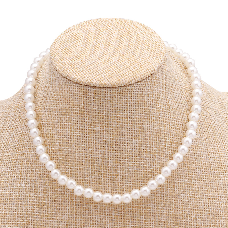 Fashion Solid Color Artificial Pearl Women's Necklace 1 Piece display picture 10