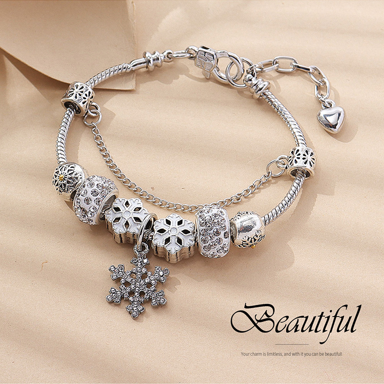 Fashion Snowflake Alloy Copper Beaded Inlay Artificial Rhinestones Women's Bracelets 1 Piece display picture 1
