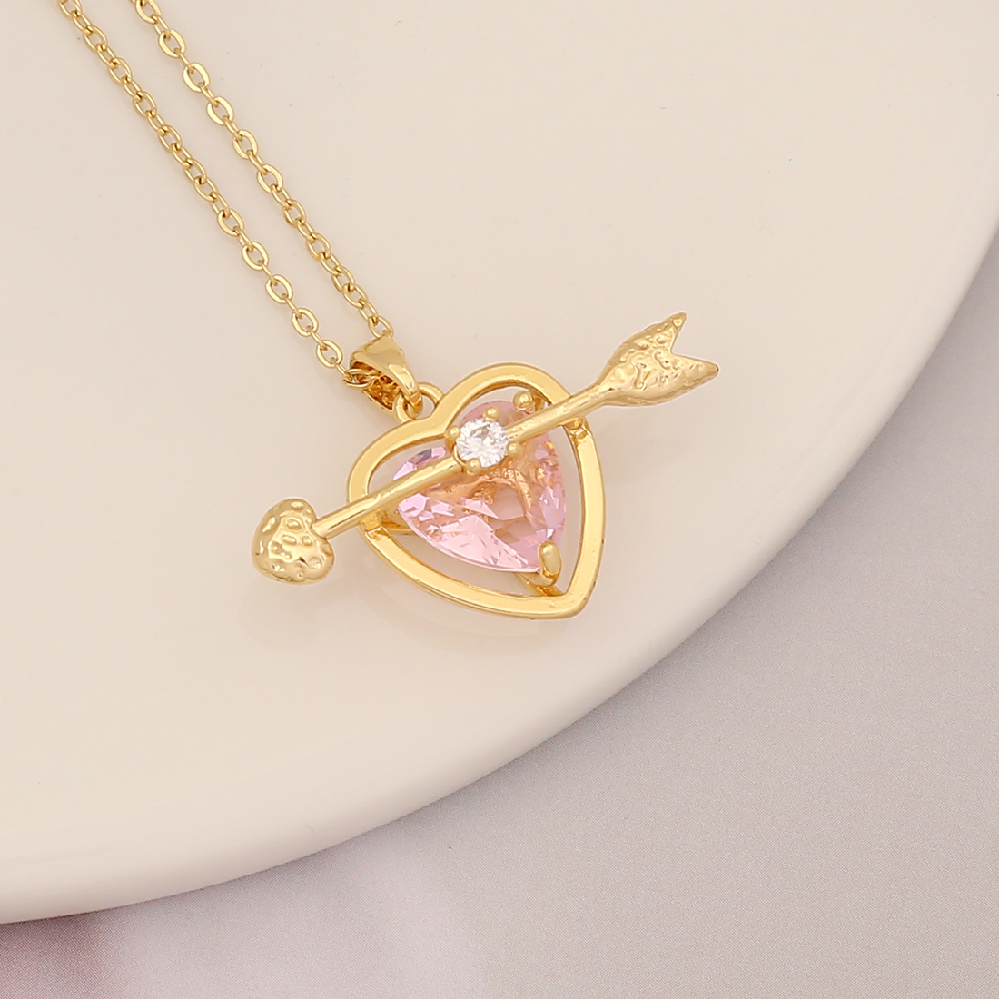 Fashion Rabbit Heart Shape Carrot Stainless Steel Copper Plating Zircon Pendant Necklace 1 Piece display picture 10
