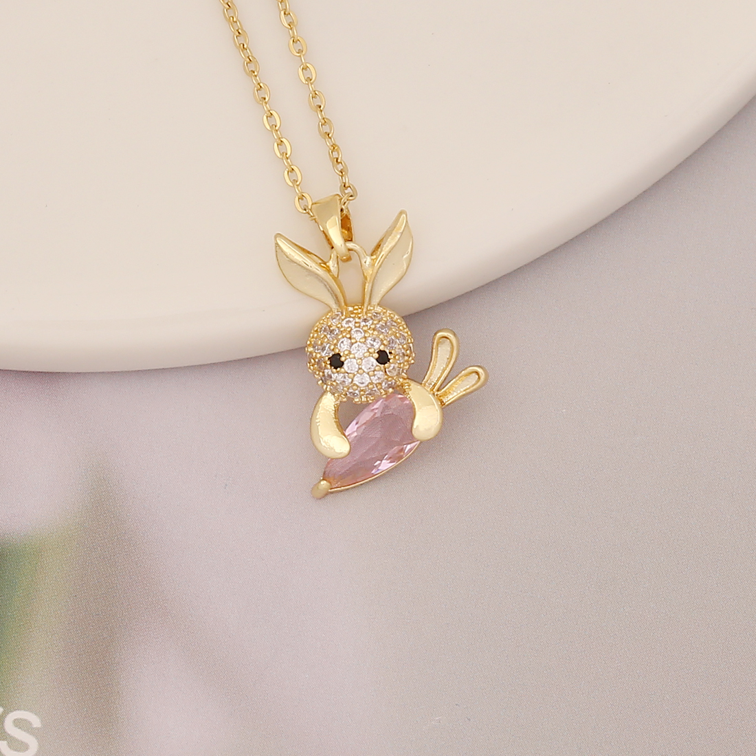 Fashion Rabbit Heart Shape Carrot Stainless Steel Copper Plating Zircon Pendant Necklace 1 Piece display picture 20