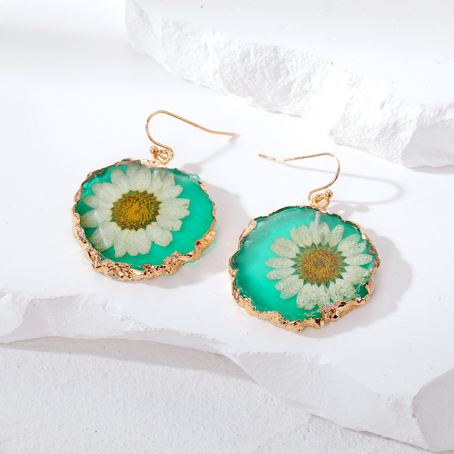 Fashion Flower Alloy Resin Epoxy Women's Drop Earrings 1 Pair display picture 6