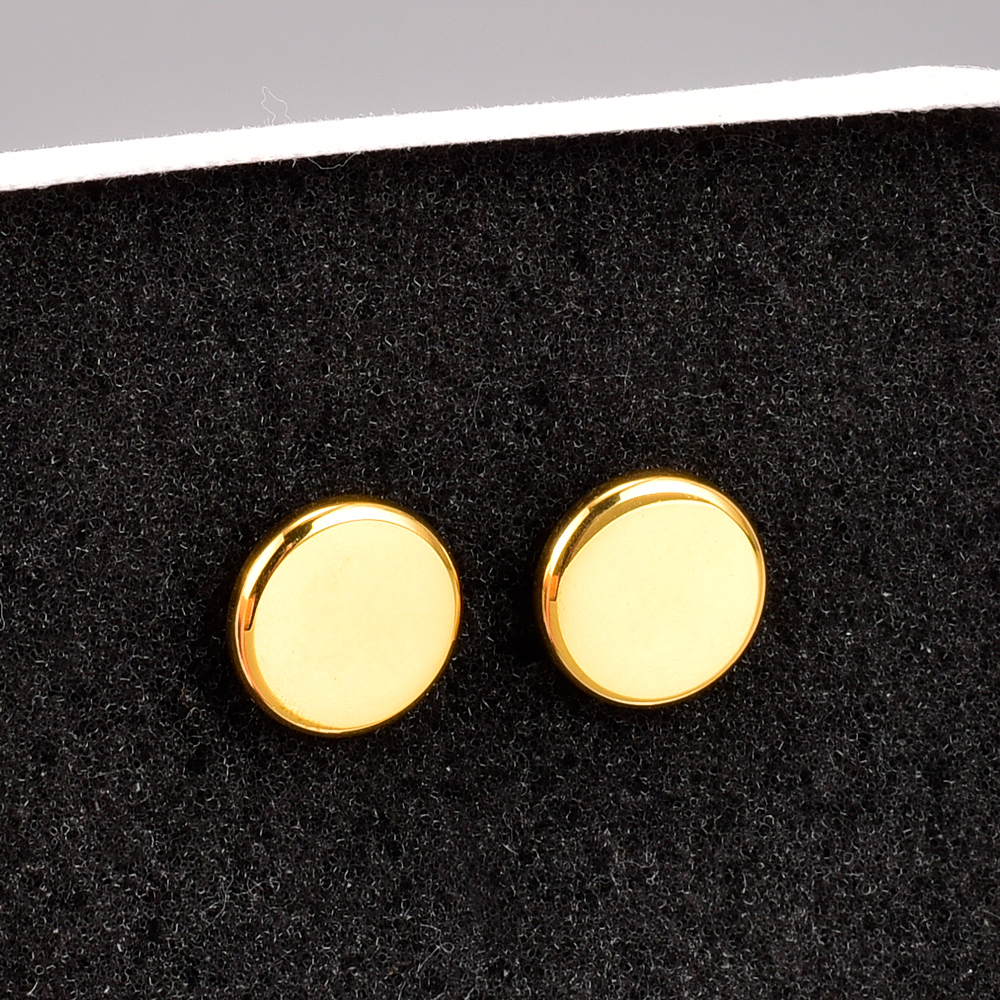 Vintage Style Round Titanium Steel Gold Plated Ear Studs 1 Pair display picture 5