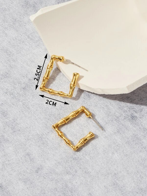 Simple Style Square Copper Gold Plated Ear Studs 1 Pair display picture 3