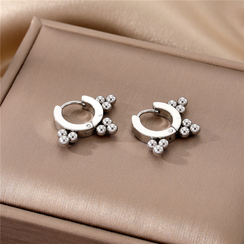 Fashion Irregular Circle Stainless Steel Plating Hoop Earrings 1 Pair display picture 6