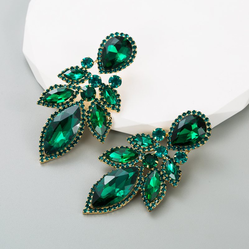 Simple Style Leaf Alloy Inlay Rhinestones Women's Drop Earrings 1 Pair display picture 3