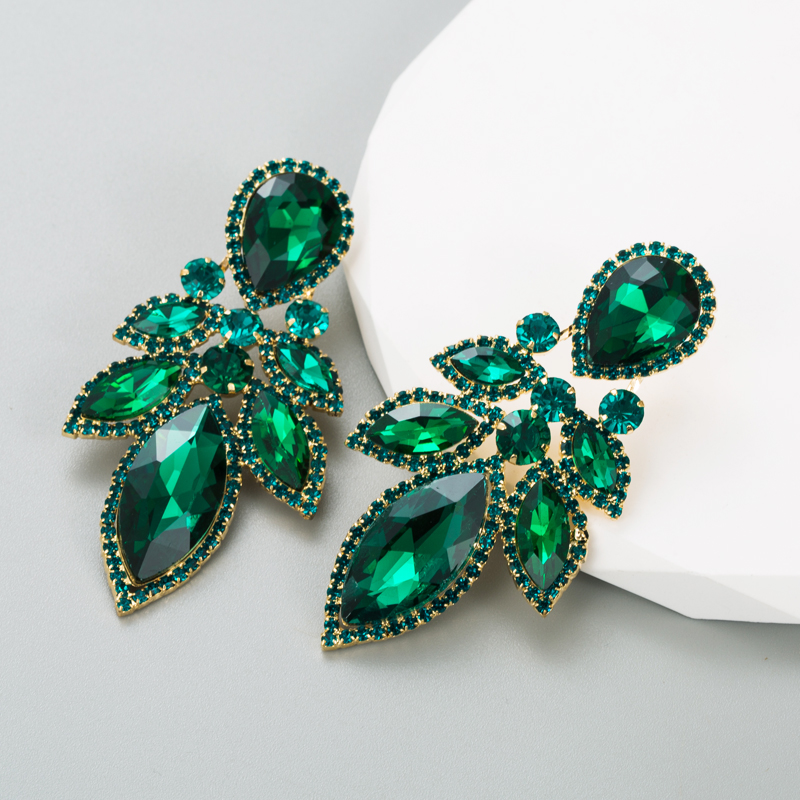 Simple Style Leaf Alloy Inlay Rhinestones Women's Drop Earrings 1 Pair display picture 4