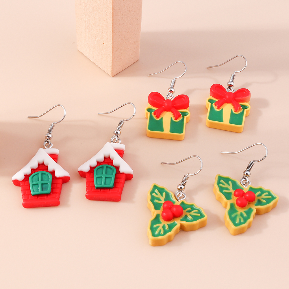 1 Paire Mode Sapin De Noël Père Noël Époxy Plastique Boucles D'oreilles display picture 6