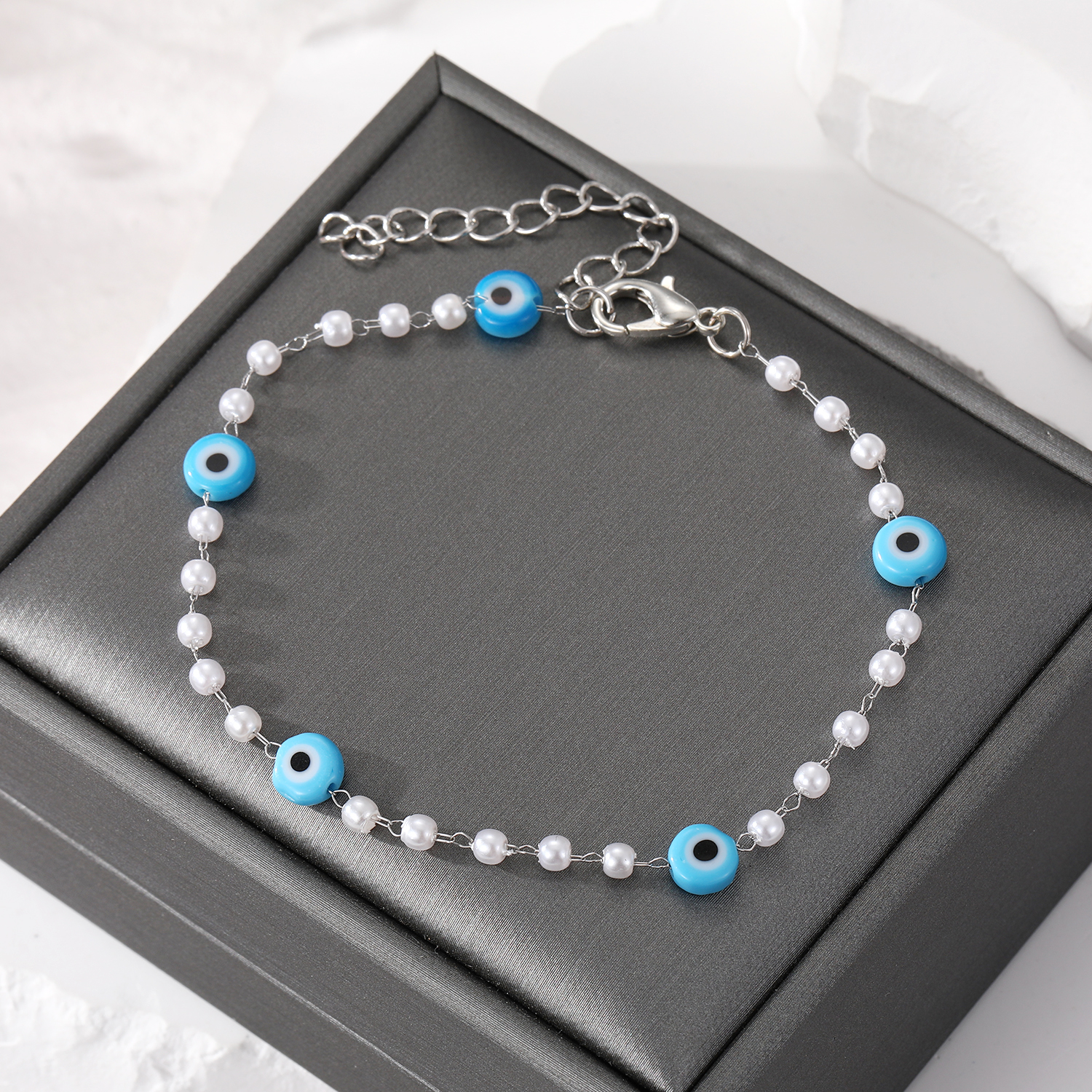 Casual Devil's Eye Resin Pearl Women's Bracelets display picture 4